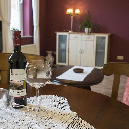 Ferienwohnung Zur Burg Trendelburg Esterno foto