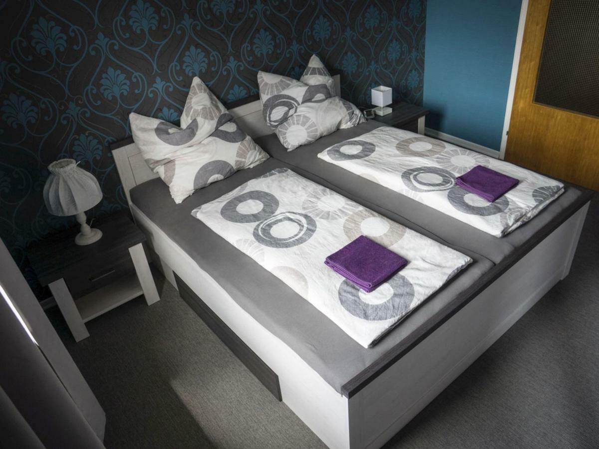 Ferienwohnung Zur Burg Trendelburg Esterno foto