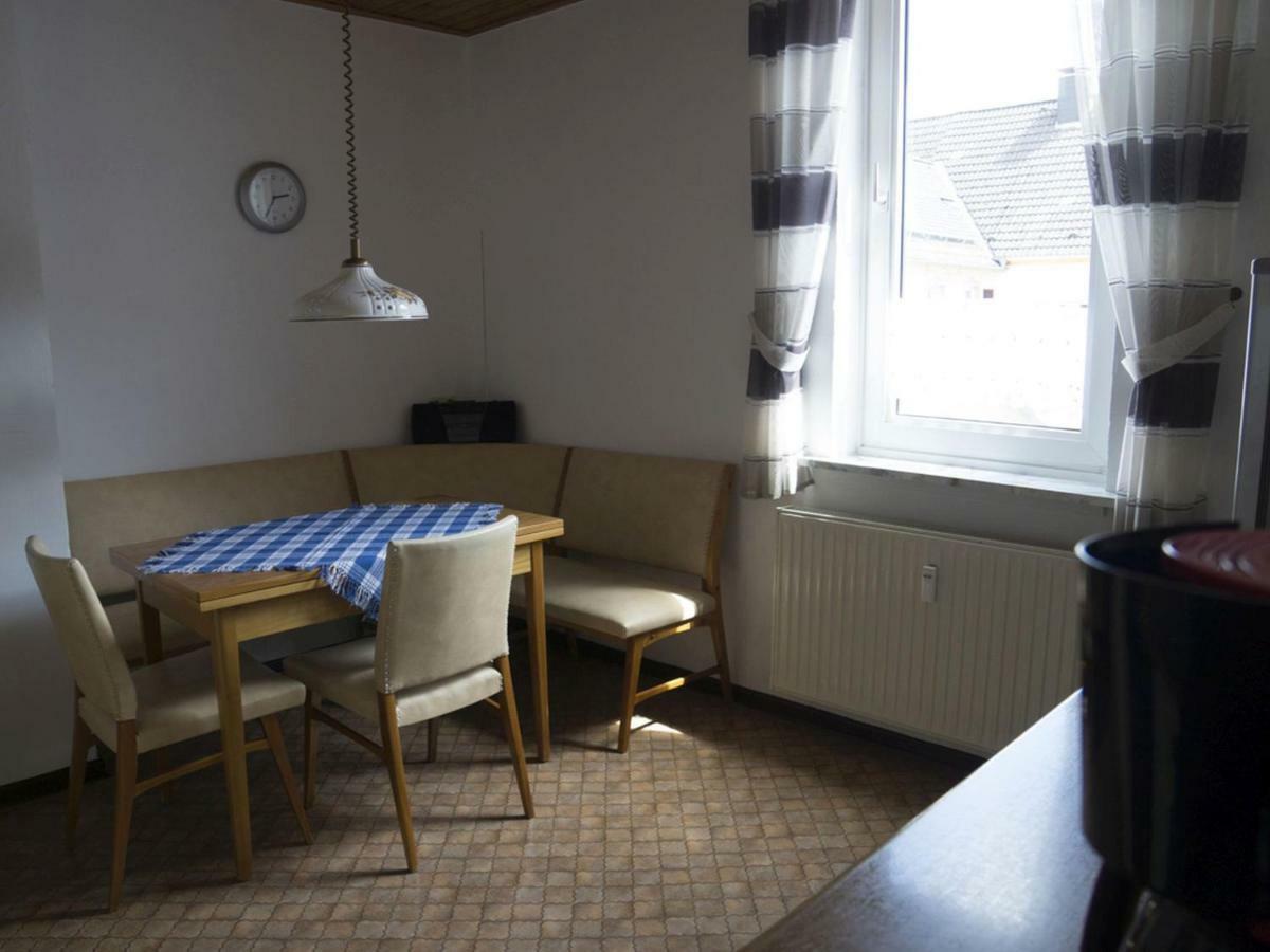 Ferienwohnung Zur Burg Trendelburg Esterno foto